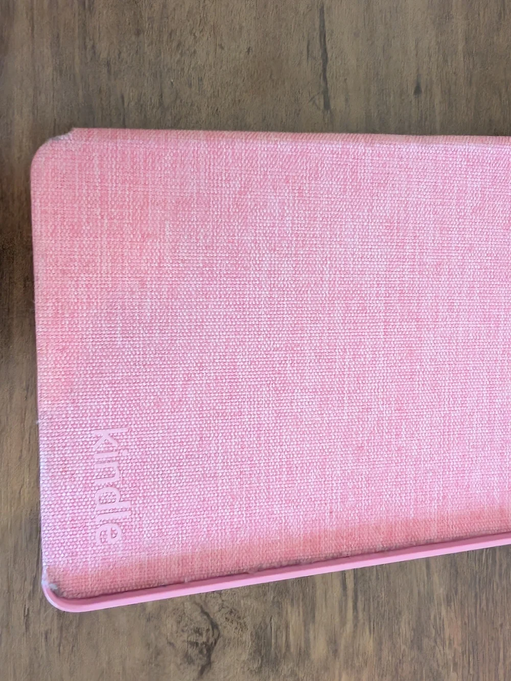 Amazon Kindle Protective Cover Case - Pink